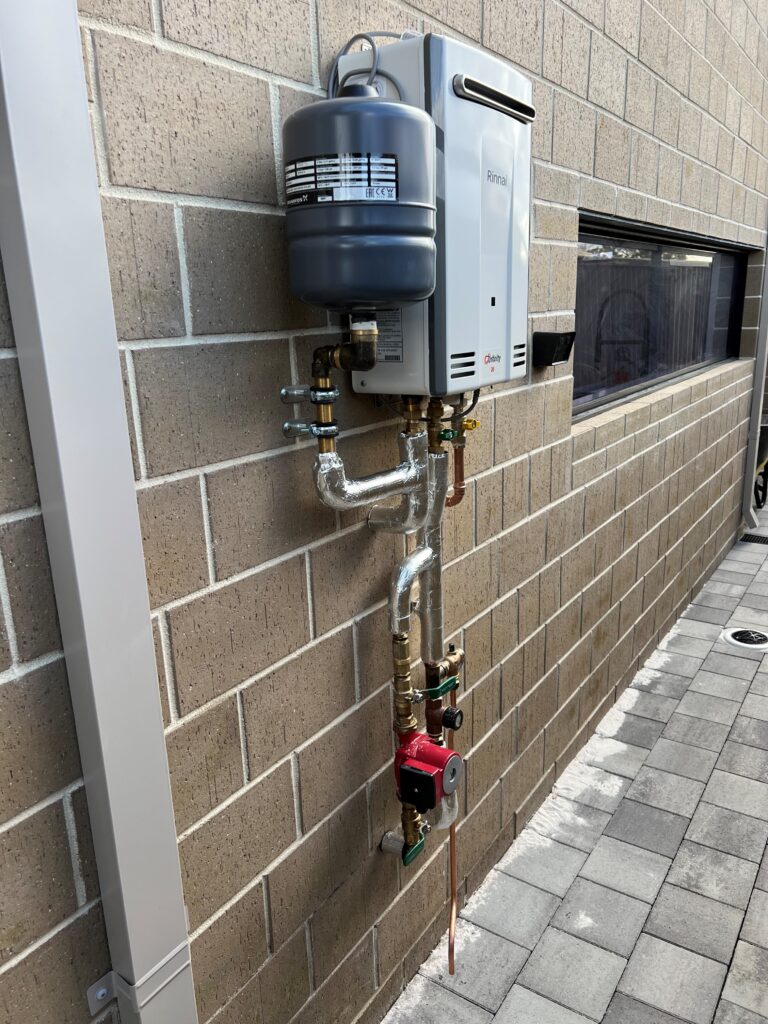 Plumbing and gas maintenance 4